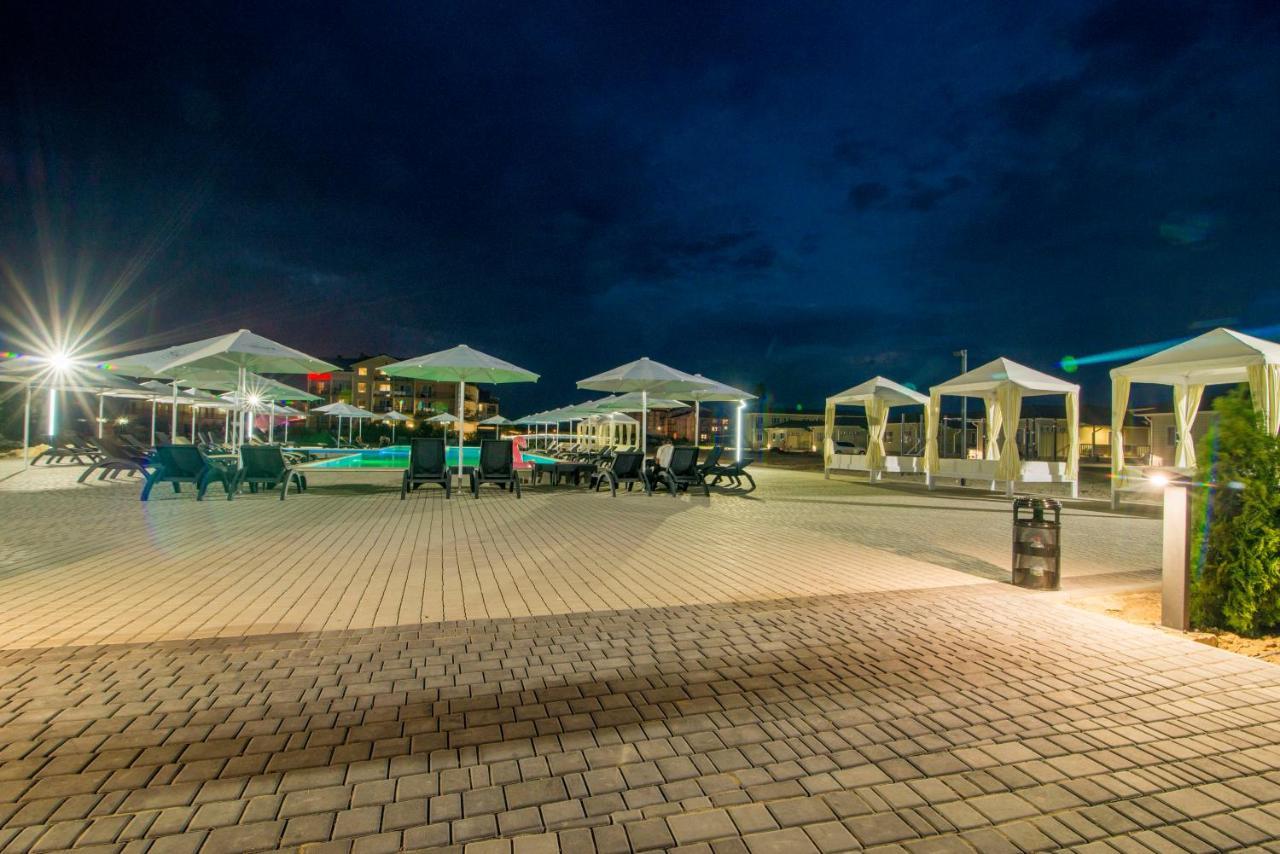 Hotel Welcome Summer Zatoka Zewnętrze zdjęcie