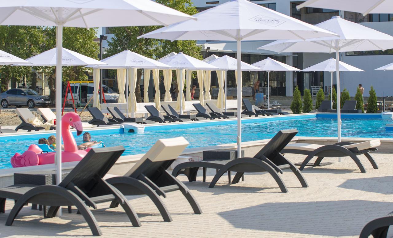 Hotel Welcome Summer Zatoka Zewnętrze zdjęcie