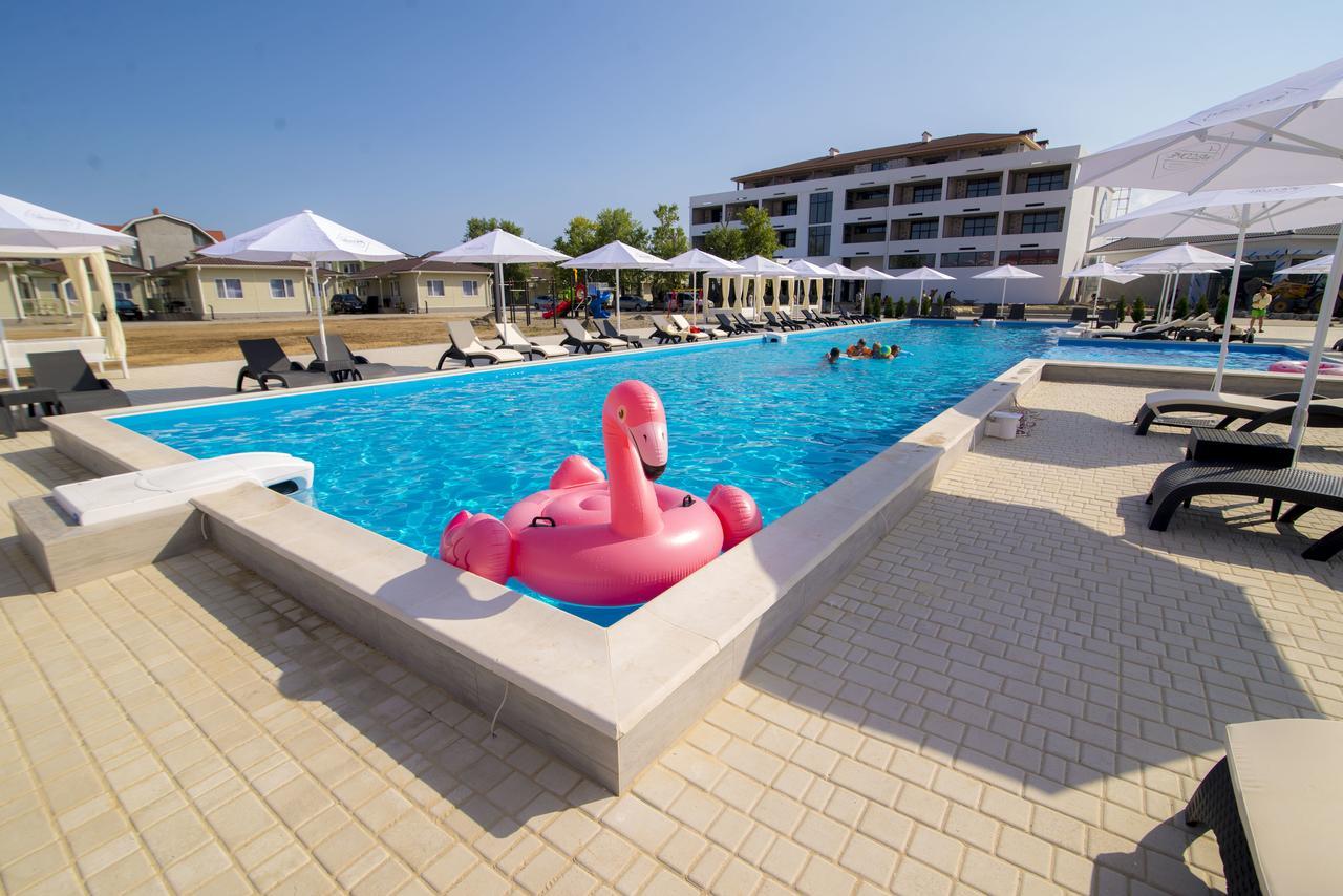Hotel Welcome Summer Zatoka Zewnętrze zdjęcie