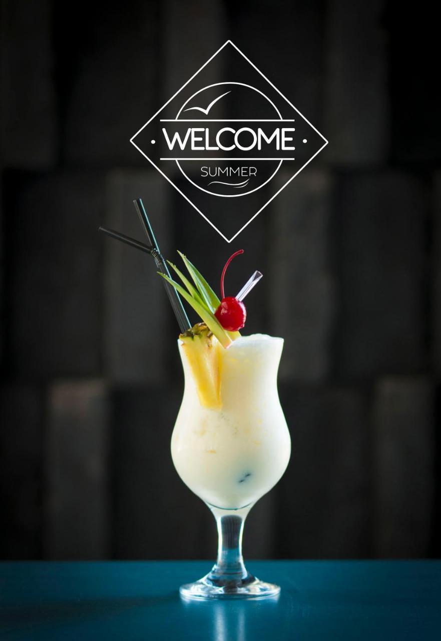 Hotel Welcome Summer Zatoka Zewnętrze zdjęcie