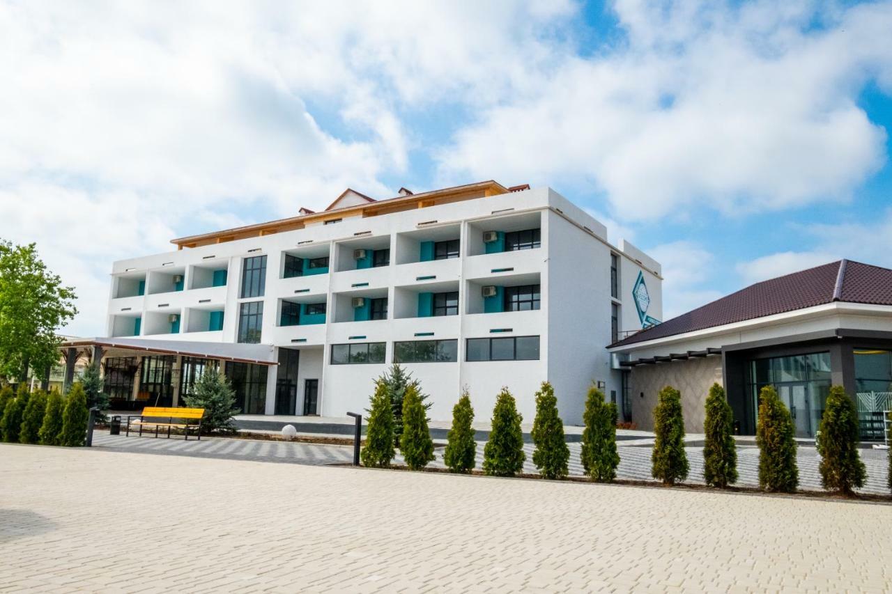 Hotel Welcome Summer Zatoka Zewnętrze zdjęcie
