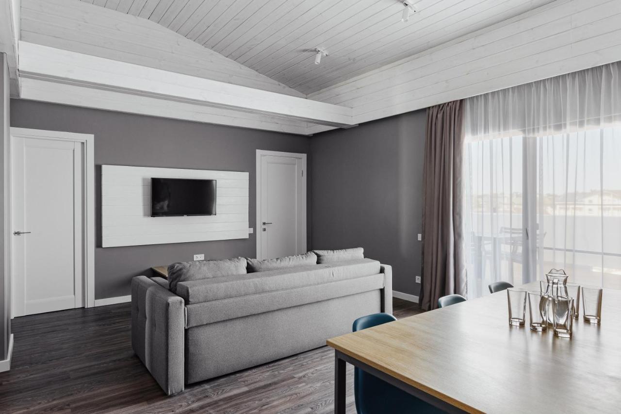 Hotel Welcome Summer Zatoka Zewnętrze zdjęcie